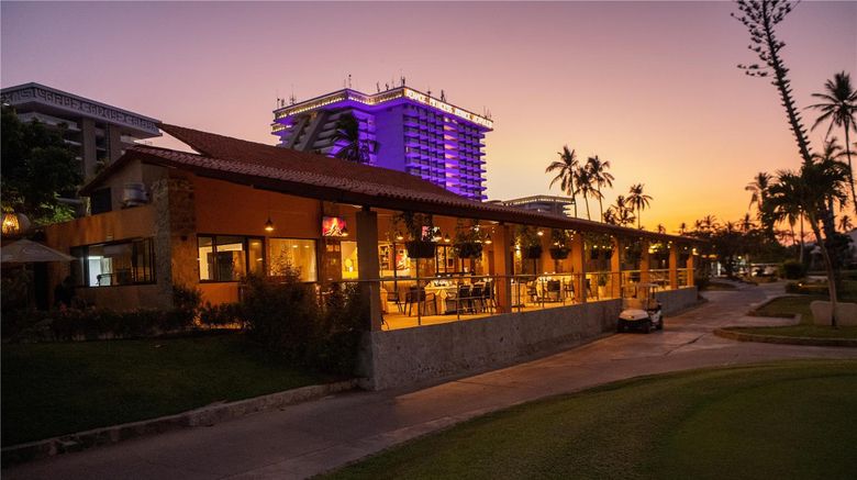 <b>The Princess Mundo Imperial Restaurant</b>. Images powered by <a href="https://iceportal.shijigroup.com/" title="IcePortal" target="_blank">IcePortal</a>.