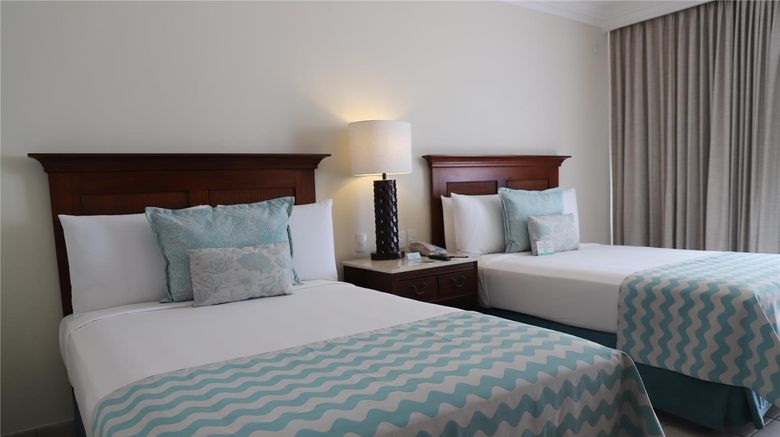 <b>The Pierre Mundo Imperial Room</b>. Images powered by <a href="https://iceportal.shijigroup.com/" title="IcePortal" target="_blank">IcePortal</a>.