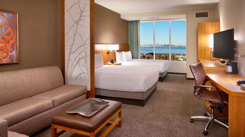 <b>Hyatt Place Emeryville/San Francisco Bay Room</b>. Images powered by <a href="https://iceportal.shijigroup.com/" title="IcePortal" target="_blank">IcePortal</a>.