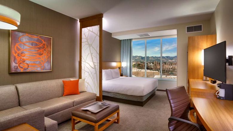 <b>Hyatt Place Emeryville/San Francisco Bay Room</b>. Images powered by <a href="https://iceportal.shijigroup.com/" title="IcePortal" target="_blank">IcePortal</a>.
