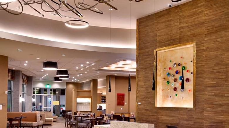 <b>Hyatt Place Emeryville/San Francisco Bay Lobby</b>. Images powered by <a href="https://iceportal.shijigroup.com/" title="IcePortal" target="_blank">IcePortal</a>.