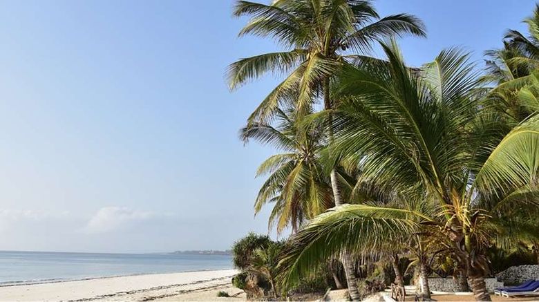 <b>Baobab Sea Lodge Beach</b>. Images powered by <a href="https://iceportal.shijigroup.com/" title="IcePortal" target="_blank">IcePortal</a>.