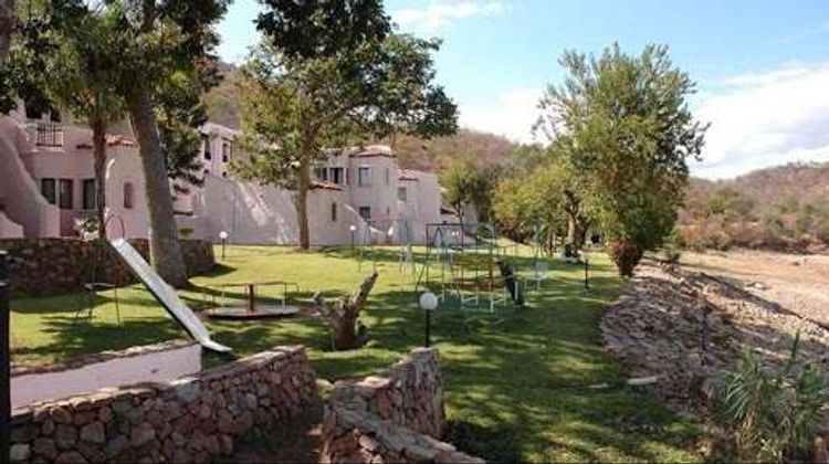 Caribbea Bay Exterior