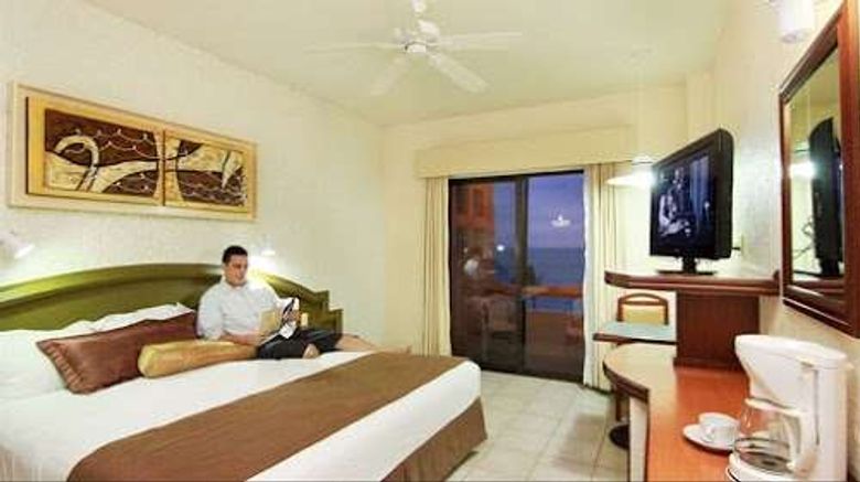 <b>Olas Altas Inn Room</b>. Images powered by <a href="https://iceportal.shijigroup.com/" title="IcePortal" target="_blank">IcePortal</a>.