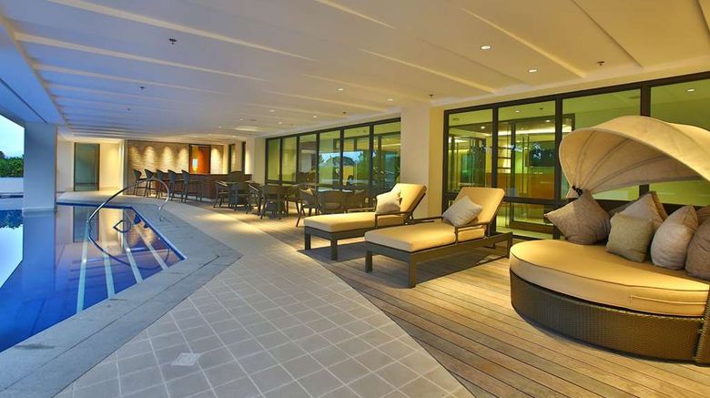<b>Best Western Plus The Ivywall Hotel Pool</b>. Images powered by <a href="https://iceportal.shijigroup.com/" title="IcePortal" target="_blank">IcePortal</a>.