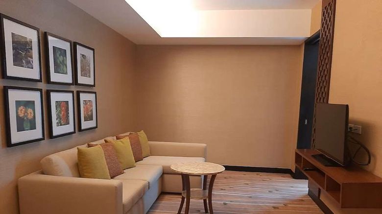 <b>Best Western Plus The Ivywall Hotel Suite</b>. Images powered by <a href="https://iceportal.shijigroup.com/" title="IcePortal" target="_blank">IcePortal</a>.