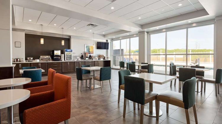 Best Western Plus Roland Inn & Suites Restaurant