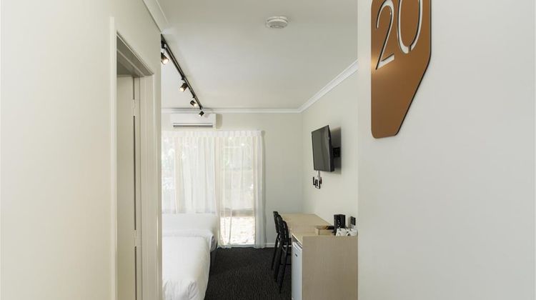 NIghtcap at Balaclava Hotel Room