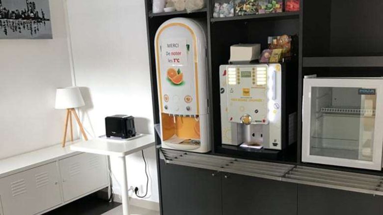 <b>Premiere Classe Rennes Sud Est Restaurant</b>. Images powered by <a href="https://iceportal.shijigroup.com/" title="IcePortal" target="_blank">IcePortal</a>.