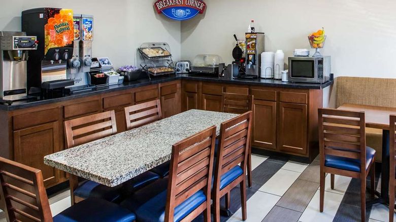 <b>Baymont Inn & Suites Cedar Rapids Other</b>. Images powered by <a href="https://iceportal.shijigroup.com/" title="IcePortal" target="_blank">IcePortal</a>.