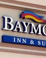 Baymont Inn & Suites Cedar Rapids