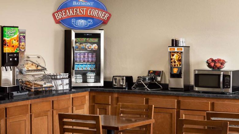 <b>Baymont Inn & Suites Cedar Rapids Restaurant</b>. Images powered by <a href="https://iceportal.shijigroup.com/" title="IcePortal" target="_blank">IcePortal</a>.
