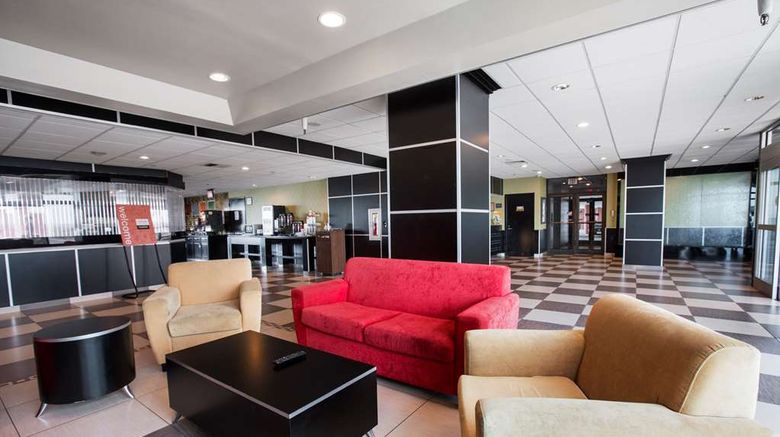 <b>Travelodge Avenel Woodbridge Lobby</b>. Images powered by <a href="https://iceportal.shijigroup.com/" title="IcePortal" target="_blank">IcePortal</a>.