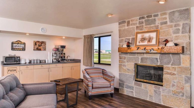 <b>Americas Best Value Inn Missouri Valley Lobby</b>. Images powered by <a href="https://iceportal.shijigroup.com/" title="IcePortal" target="_blank">IcePortal</a>.