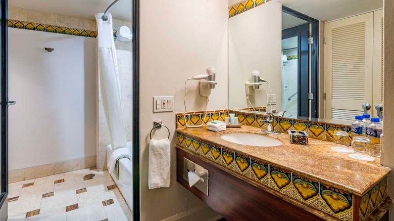 <b>Hotel Lucerna Culiacan Room</b>. Images powered by <a href="https://iceportal.shijigroup.com/" title="IcePortal" target="_blank">IcePortal</a>.