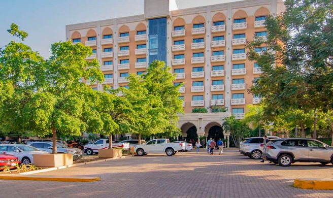 Hotel Lucerna Culiacan Exterior