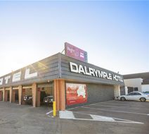 Dalrymple Motel Exterior
