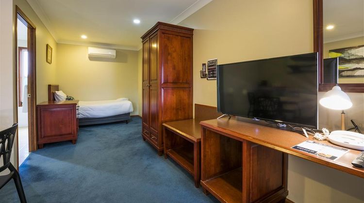 Federal Hotel, a Nightcap Hotel Room