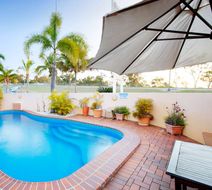 Glenmore Tavern Pool