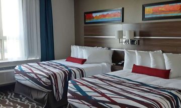 Encore Suites by Service Plus Inns