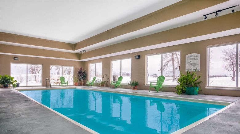 <b>Days Inn Cuba Pool</b>. Images powered by <a href="https://iceportal.shijigroup.com/" title="IcePortal" target="_blank">IcePortal</a>.