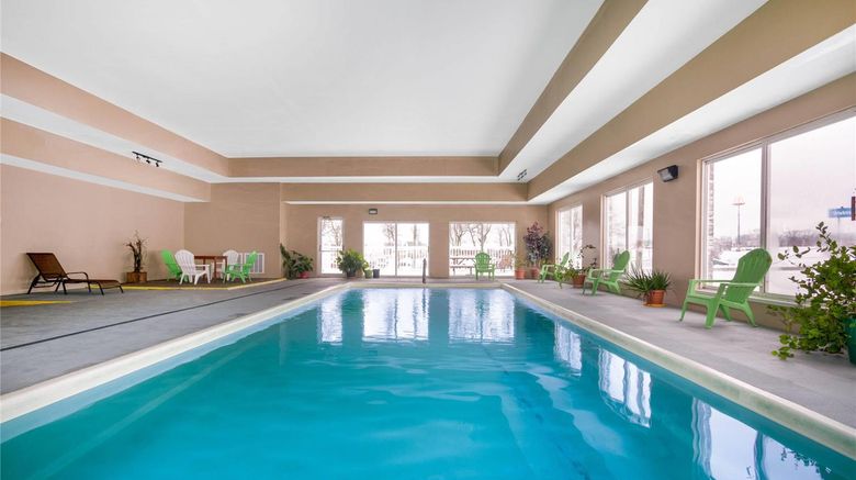 <b>Days Inn Cuba Pool</b>. Images powered by <a href="https://iceportal.shijigroup.com/" title="IcePortal" target="_blank">IcePortal</a>.
