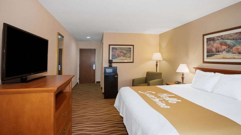 <b>Days Inn Cuba Room</b>. Images powered by <a href="https://iceportal.shijigroup.com/" title="IcePortal" target="_blank">IcePortal</a>.