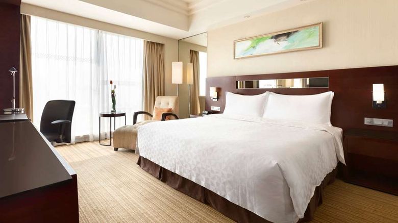 <b>Ramada Plaza Hotel Lianyungang Room</b>. Images powered by <a href="https://iceportal.shijigroup.com/" title="IcePortal" target="_blank">IcePortal</a>.