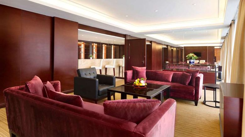 <b>Ramada Plaza Hotel Lianyungang Suite</b>. Images powered by <a href="https://iceportal.shijigroup.com/" title="IcePortal" target="_blank">IcePortal</a>.