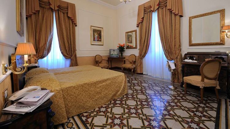 Hotel Giulio Cesare Room