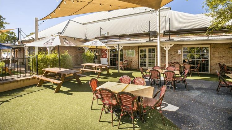 Macquarie Inn Restaurant