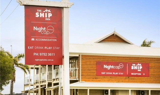 The Ship Inn Exterior