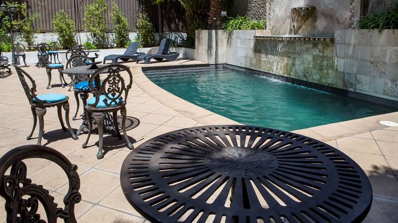 <b>Hotel Park Plaza Bonaparte Pool</b>. Images powered by <a href="https://iceportal.shijigroup.com/" title="IcePortal" target="_blank">IcePortal</a>.