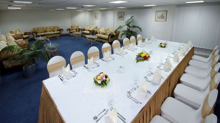 Al Bustan Centre & Residence Meeting