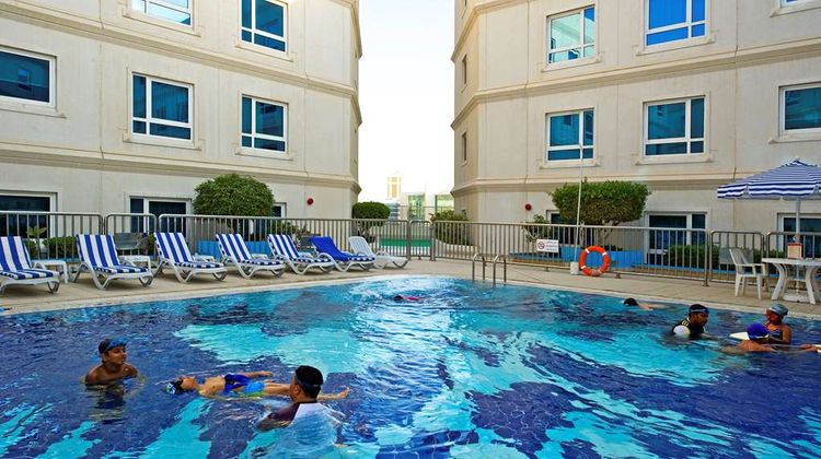 Al Bustan Centre & Residence Pool