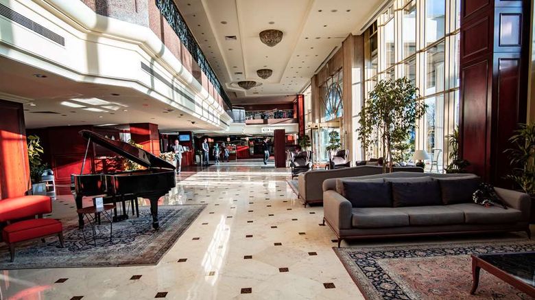 <b>Eresin Topkapi Hotel Lobby</b>. Images powered by <a href="https://iceportal.shijigroup.com/" title="IcePortal" target="_blank">IcePortal</a>.