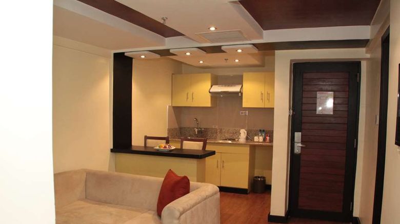 <b>Best Western Plus Meridian Hotel Suite</b>. Images powered by <a href="https://iceportal.shijigroup.com/" title="IcePortal" target="_blank">IcePortal</a>.