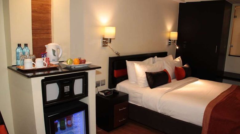 <b>Best Western Plus Meridian Hotel Room</b>. Images powered by <a href="https://iceportal.shijigroup.com/" title="IcePortal" target="_blank">IcePortal</a>.