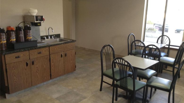 <b>Super 8 Dillon Other</b>. Images powered by <a href="https://iceportal.shijigroup.com/" title="IcePortal" target="_blank">IcePortal</a>.
