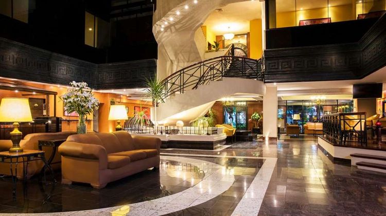 Krystal Monterrey Lobby