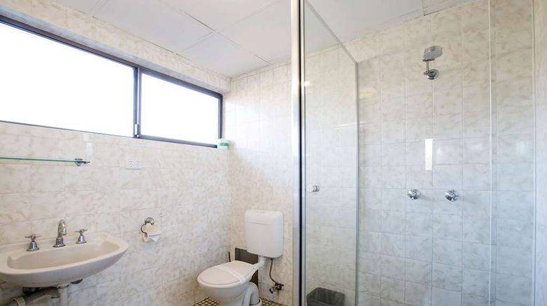 <b>Villa Noosa Hotel Suite</b>. Images powered by <a href="https://iceportal.shijigroup.com/" title="IcePortal" target="_blank">IcePortal</a>.