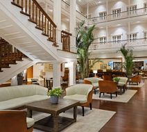 Central Hotel Panama Lobby