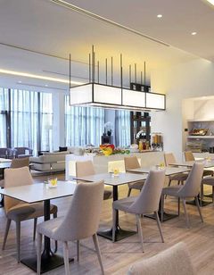 Pan Pacific Serviced Suites Orchard