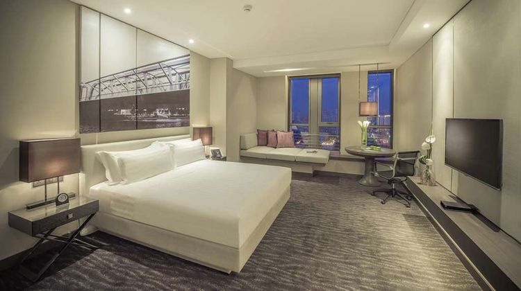 Pan Pacific Tianjin Room