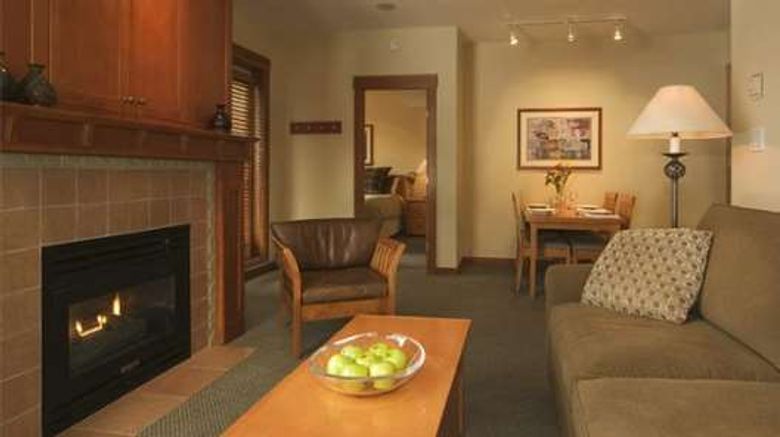 <b>Pan Pacific Whistler Mountainside Suite</b>. Images powered by <a href="https://iceportal.shijigroup.com/" title="IcePortal" target="_blank">IcePortal</a>.