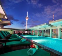 PARKROYAL Serviced Suites Kuala Lumpur Pool