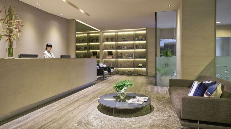 ParkRoyal Serviced Suites Singapore Lobby