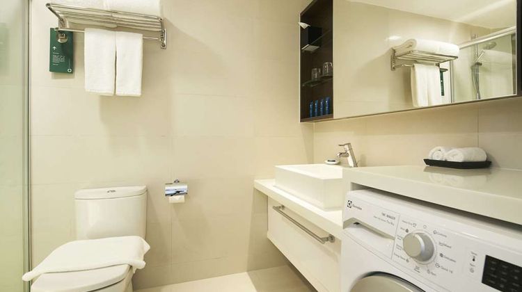 ParkRoyal Serviced Suites Singapore Room