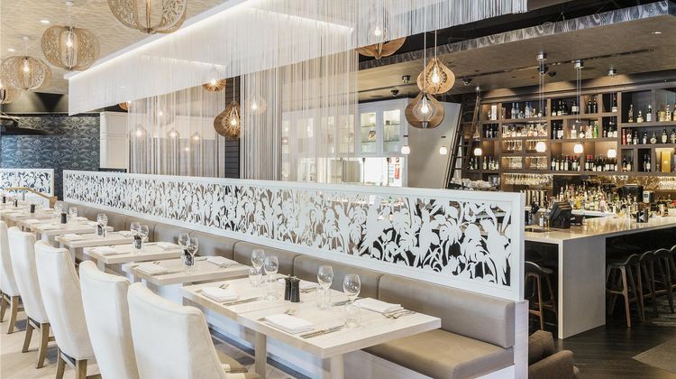PARKROYAL Darling Harbour Restaurant