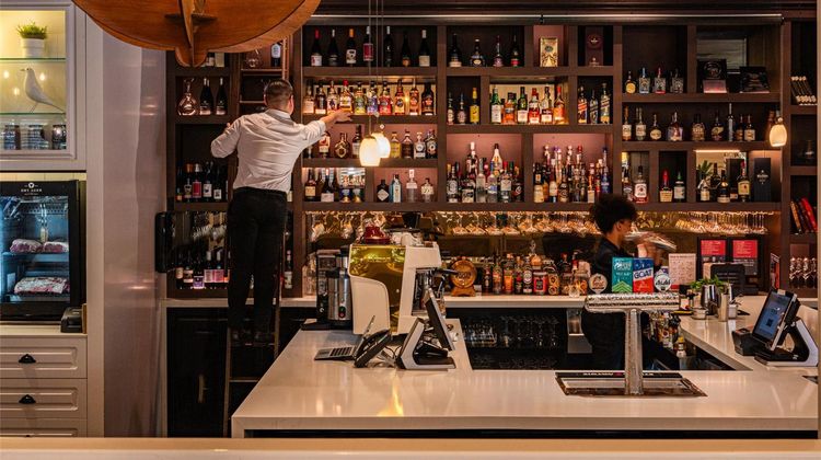 PARKROYAL Darling Harbour Restaurant